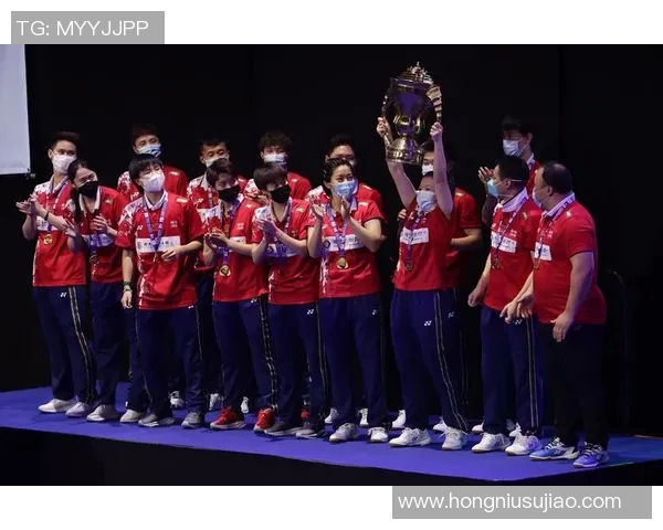 上海羽毛球队大满贯赛事中的默契配合与战术分析