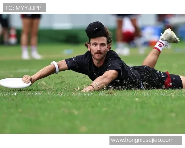 成都飞盘队与杭州飞盘队赛后战术分析与总结探讨 成都飞盘队与杭州飞盘队赛后战术分析与总结探讨