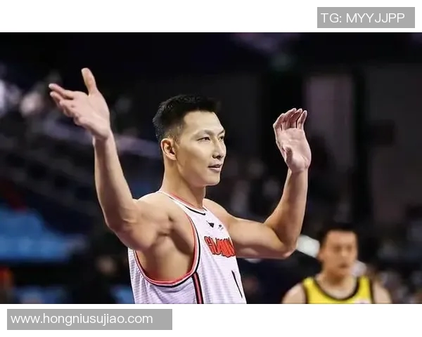 重庆篮球队配合变革引发热议球迷期待新战术带来的精彩表现