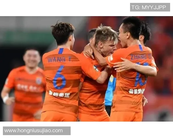 广东恒大与鲁能泰山的巅峰对决谁将笑到最后引发球迷热议