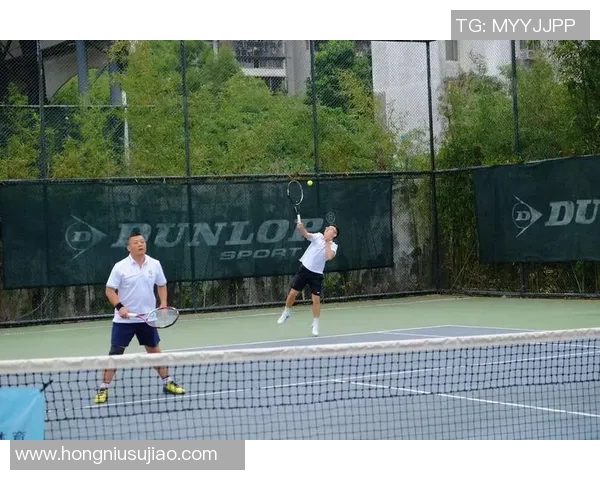 成都网球队心理素质深度对比分析与提升策略探讨